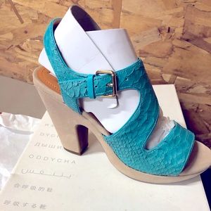 Geoxx turquoise sandals. Never worn! $20